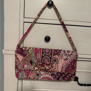 Vera Bradley Pink Paisley Clutch with Intricate Design